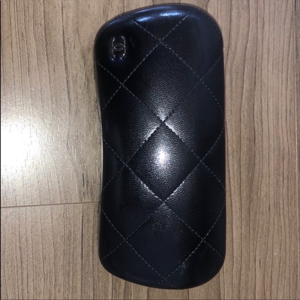 AUTHENTIC CHANEL SUNGLASS CASE